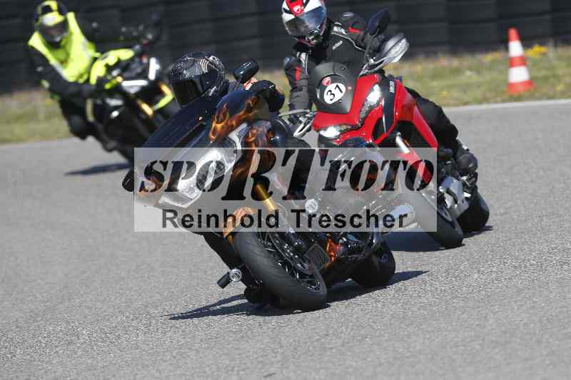 /01 02.04.2026 MAZ ADR/Gruppe rot/31
